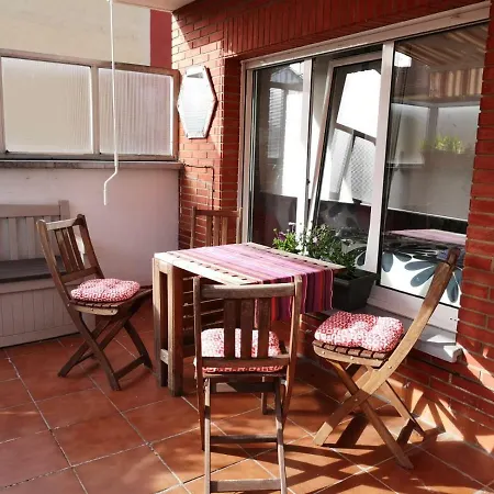 Atico Con Terraza Centrico Oviedo Apartment Exterior photo